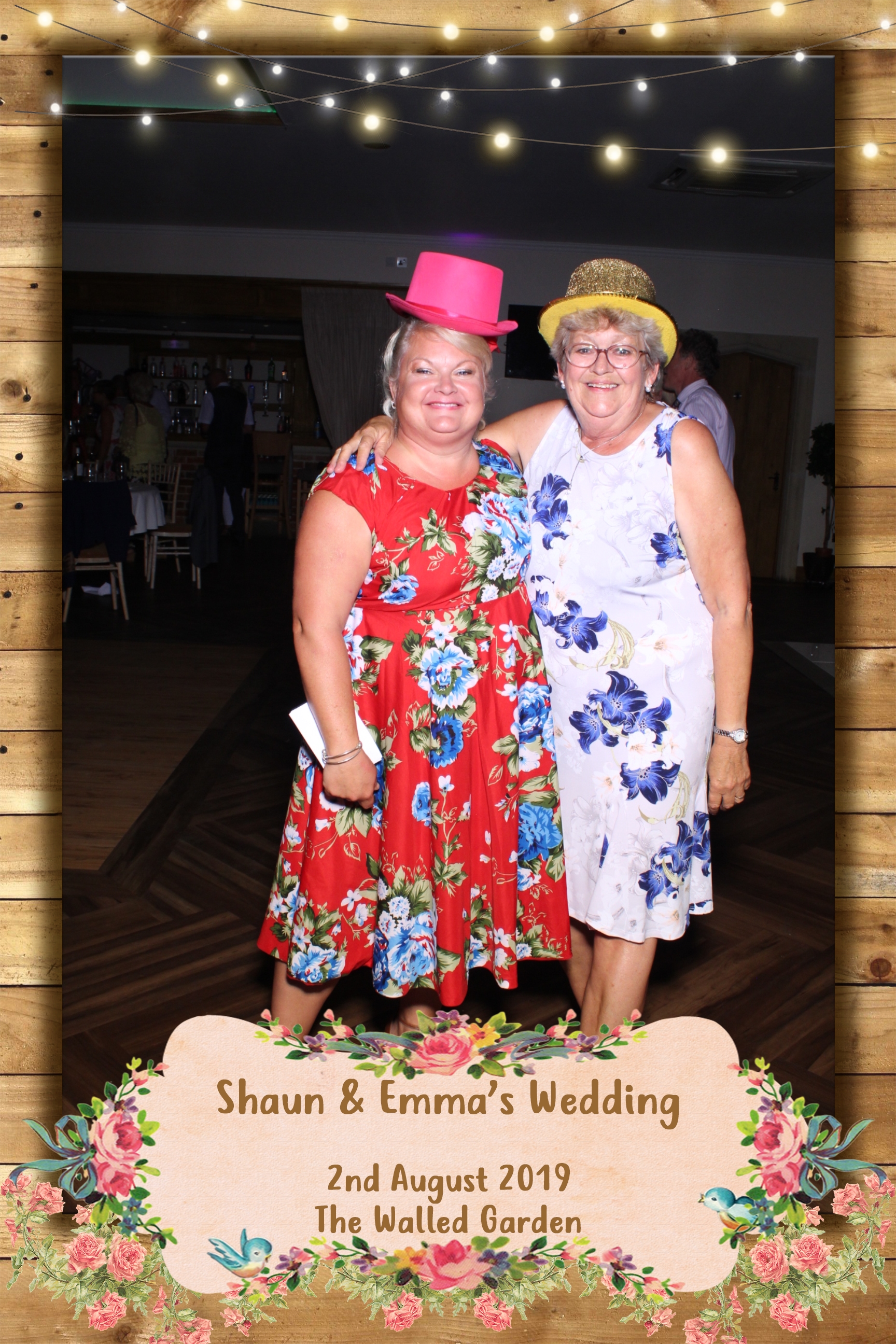 Shaun and Emma's Wedding | View more photos from the event at images.mobile-photo-booth.com/u/MobilePhotoBoothUK/Shaun-and-Emmas-Wedding